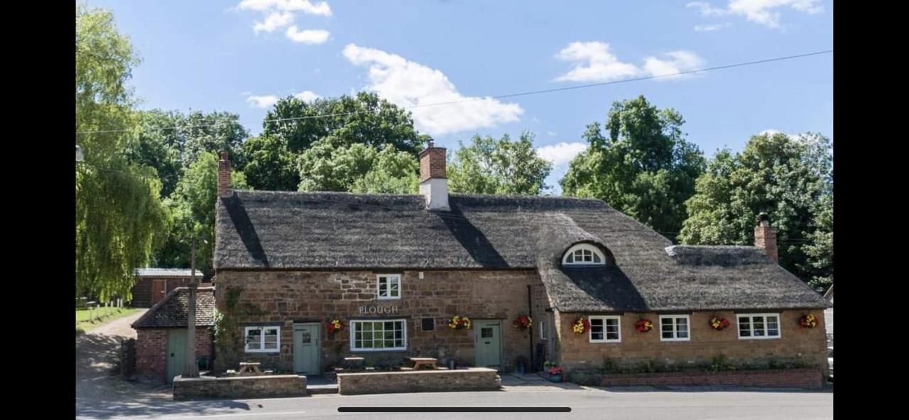 The Plough Inn Boddington ダベントリー エクステリア 写真